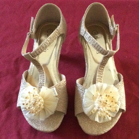 Girls Low Heel Glitter Pump Sandals - Picture 1 of 7